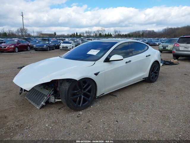 Продажа на аукционе авто 2022 Tesla Model S Plaid Tri Motor All-wheel Drive, vin: 5YJSA1E62NF459175, номер лота: 44783294