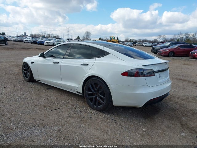 Продажа на аукционе авто 2022 Tesla Model S Plaid Tri Motor All-wheel Drive, vin: 5YJSA1E62NF459175, номер лота: 44783294