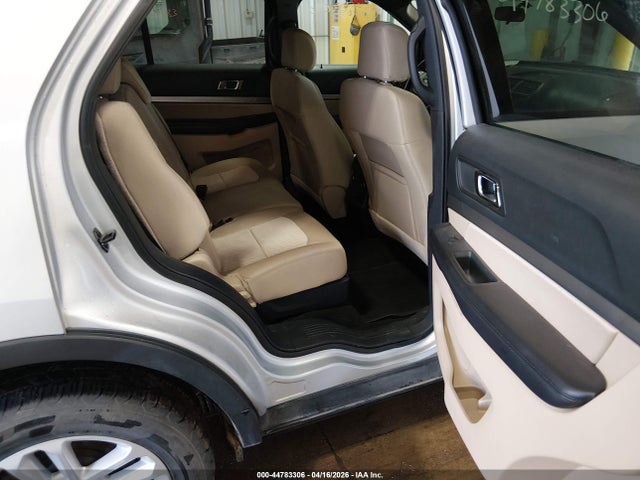 1FM5K8B83HGD22955 Ford Explorer