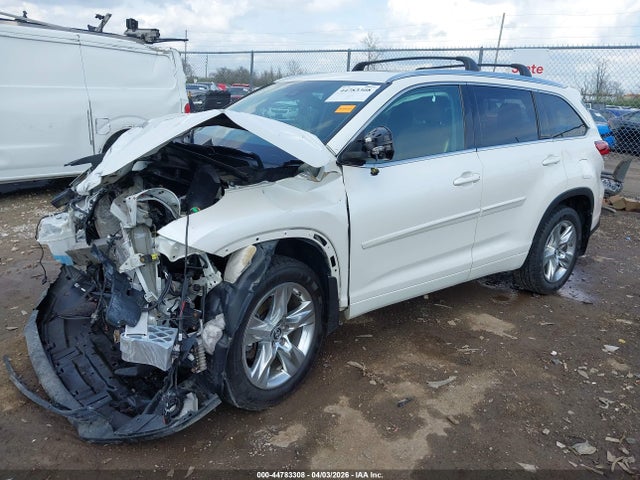 44783308 :رقم المزاد ، 5TDDZRFH3JS813131 vin ، 2018 Toyota Highlander Limited مزاد بيع