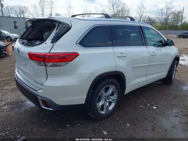 44783308 :رقم المزاد ، 5TDDZRFH3JS813131 vin ، 2018 Toyota Highlander Limited مزاد بيع