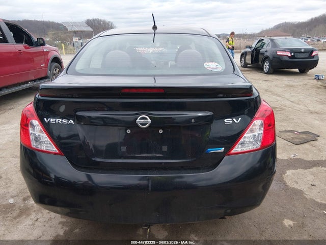 2013 Nissan Versa 1.6 Sv მანქანა იყიდება აუქციონზე, vin: 3N1CN7AP9DL833438, აუქციონის ნომერი: 44783329
