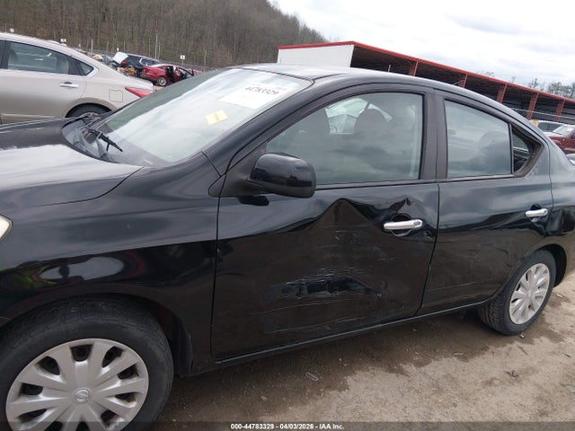 2013 Nissan Versa 1.6 Sv მანქანა იყიდება აუქციონზე, vin: 3N1CN7AP9DL833438, აუქციონის ნომერი: 44783329
