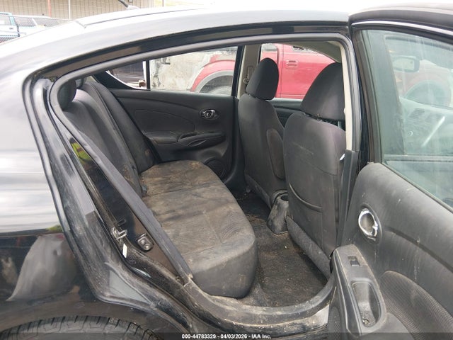 2013 Nissan Versa 1.6 Sv მანქანა იყიდება აუქციონზე, vin: 3N1CN7AP9DL833438, აუქციონის ნომერი: 44783329