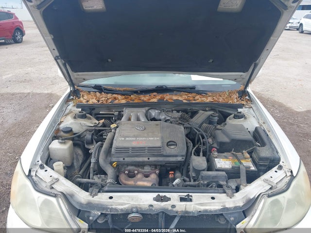 44783354 :رقم المزاد ، 4T1BF28BX1U195765 vin ، 2001 Toyota Avalon Xl مزاد بيع