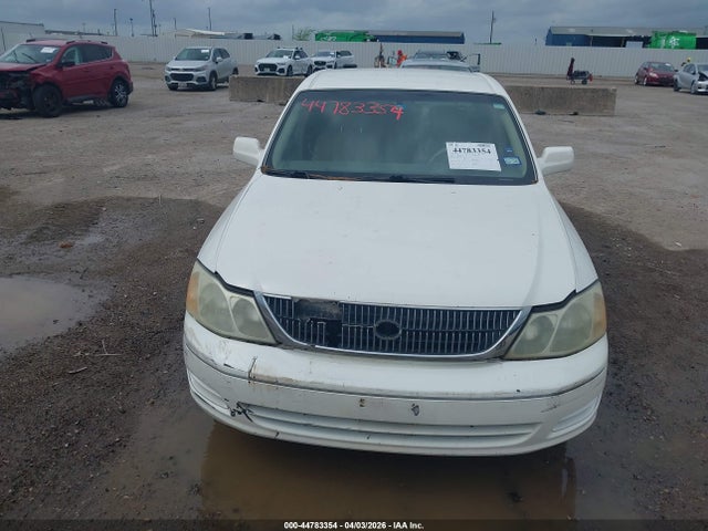 44783354 :رقم المزاد ، 4T1BF28BX1U195765 vin ، 2001 Toyota Avalon Xl مزاد بيع