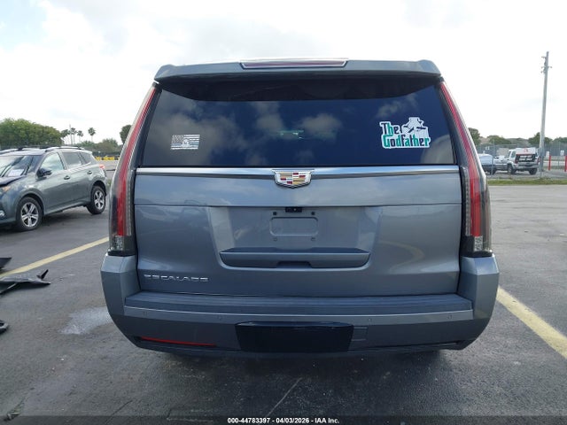 Продаж на аукціоні авто 2018 Cadillac Escalade Esv Premium Luxury, vin: 1GYS3JKJ7JR312156, номер лоту: 44783397