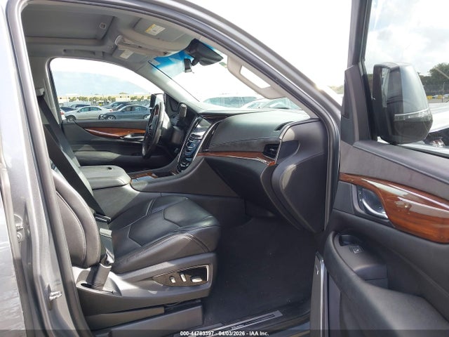Продаж на аукціоні авто 2018 Cadillac Escalade Esv Premium Luxury, vin: 1GYS3JKJ7JR312156, номер лоту: 44783397