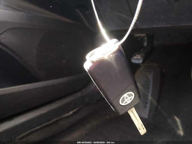 2022 Toyota Camry Le მანქანა იყიდება აუქციონზე, vin: 4T1C11AK1NU684357, აუქციონის ნომერი: 44783403