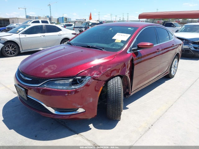 Chrysler 200 Limited 2015 1C3CCCAB6FN635424 Image 2