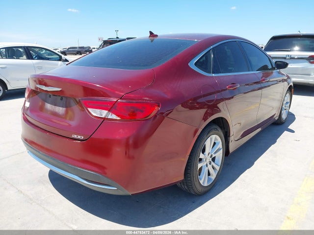 Chrysler 200 Limited 2015 1C3CCCAB6FN635424 Image 4