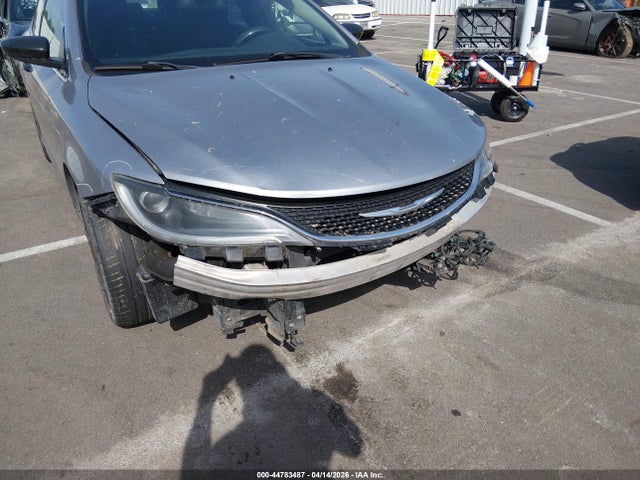 Продаж на аукціоні авто 2016 Chrysler 200 Limited, vin: 1C3CCCAB3GN131740, номер лоту: 44783487