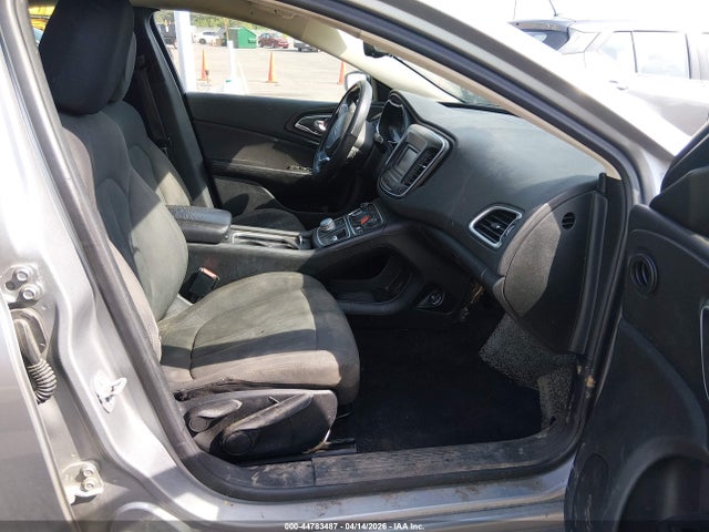 Продаж на аукціоні авто 2016 Chrysler 200 Limited, vin: 1C3CCCAB3GN131740, номер лоту: 44783487