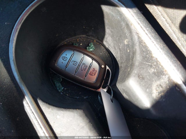 5NPD84LF2JH290179 Hyundai Elantra Value Edition