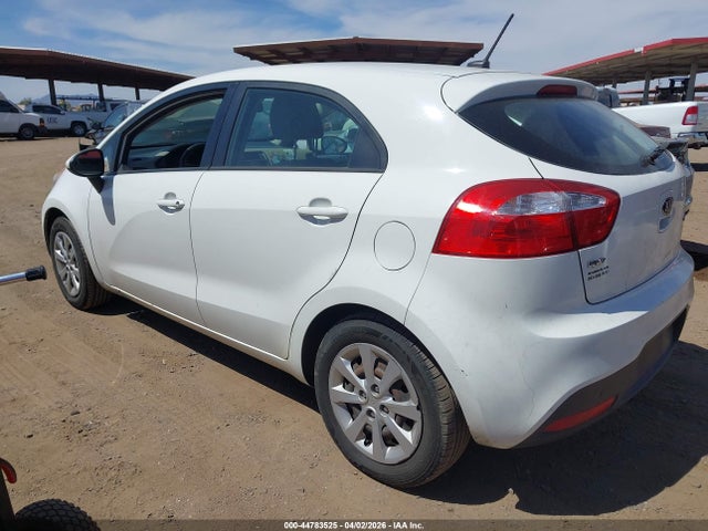 2013 KIA RIO KNADN5A34D6255789 Photo 2
