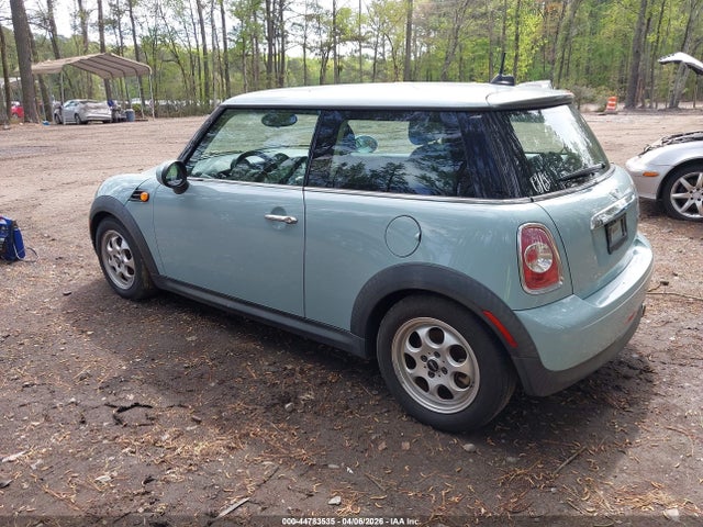 2013 MINI HARDTOP WMWSU3C55DT678802 Photo 2