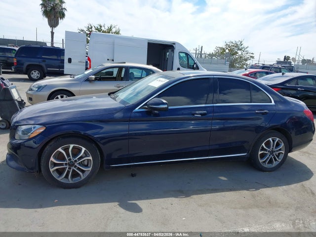 Aukcja sprzedaży 2015 Mercedes-benz C 300 4matic/luxury 4matic/sport 4matic, vin: 55SWF4KB2FU032603, numer aukcji: 44783537