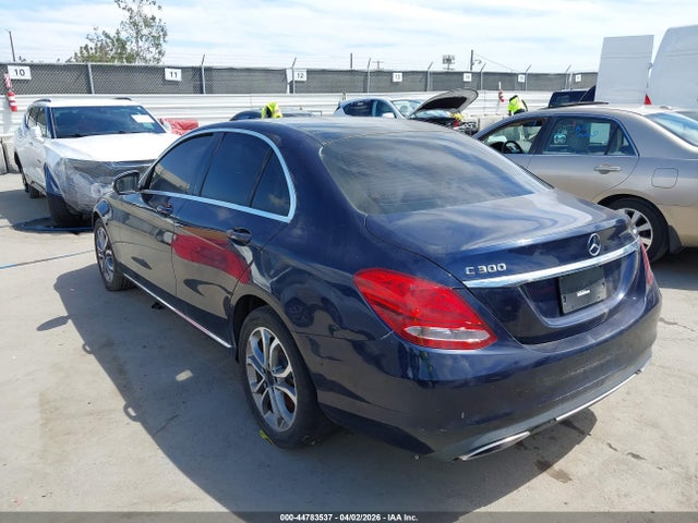 Aukcja sprzedaży 2015 Mercedes-benz C 300 4matic/luxury 4matic/sport 4matic, vin: 55SWF4KB2FU032603, numer aukcji: 44783537