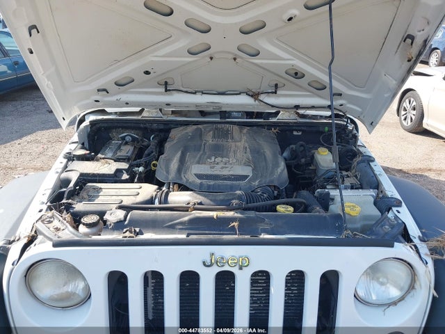 2014 Jeep Wrangler Sport მანქანა იყიდება აუქციონზე, vin: 1C4AJWAG3EL112748, აუქციონის ნომერი: 44783552