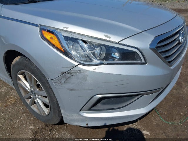 44783562 :رقم المزاد ، 5NPE24AF5HH552781 vin ، 2017 Hyundai Sonata Se مزاد بيع