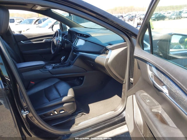Продажа на аукционе авто 2021 Cadillac Xt5 Awd Premium Luxury, vin: 1GYKNDRS6MZ217151, номер лота: 44783566