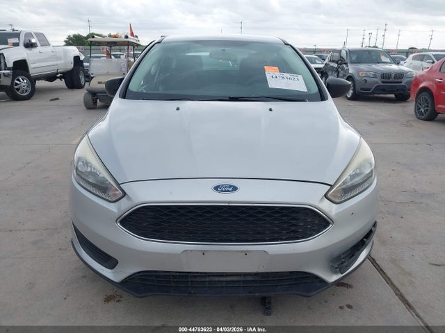 Ford FOCUS S 2017 1FADP3E22HL332658 Image 12