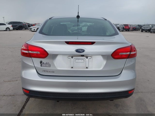 Ford FOCUS S 2017 1FADP3E22HL332658 Image 16