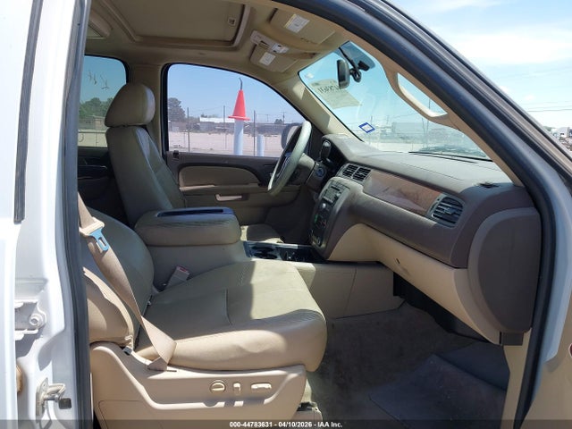 Продажа на аукционе авто 2011 Gmc Yukon Xl 1500 Slt, vin: 1GKS1KE05BR223826, номер лота: 44783631