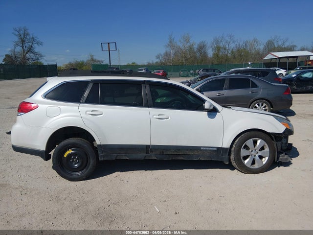 2011 Subaru Outback 2.5i Premium მანქანა იყიდება აუქციონზე, vin: 4S4BRCCC0B3436799, აუქციონის ნომერი: 44783662