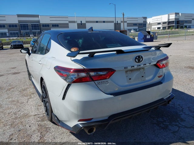 2021 Toyota Camry Trd მანქანა იყიდება აუქციონზე, vin: 4T1KZ1AKXMU049821, აუქციონის ნომერი: 44783673