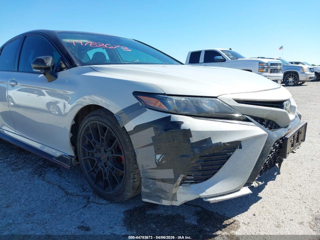 2021 Toyota Camry Trd მანქანა იყიდება აუქციონზე, vin: 4T1KZ1AKXMU049821, აუქციონის ნომერი: 44783673