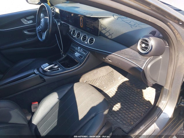 Продажа на аукционе авто 2020 Mercedes-benz E 350 4matic, vin: W1KZF8EB0LA807380, номер лота: 44783691