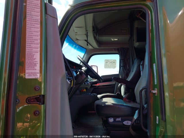44783726 :رقم المزاد ، 3WKYD49X1LF417035 vin ، 2020 Kenworth T680 مزاد بيع