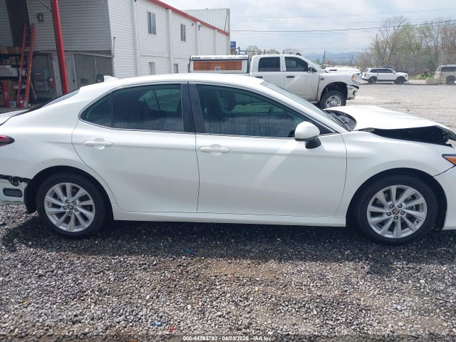 Toyota CAMRY LE 2021 4T1C11AK2MU480231 Image 13