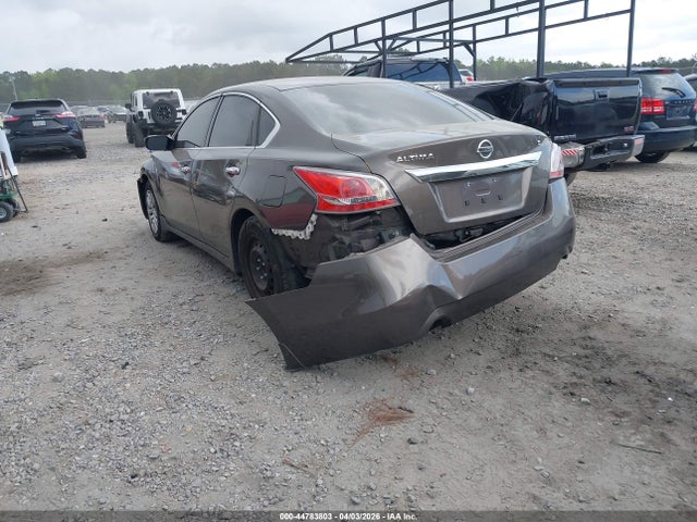 Nissan Altima 2.5 S 2015 1N4AL3AP7FC299458 Image 3