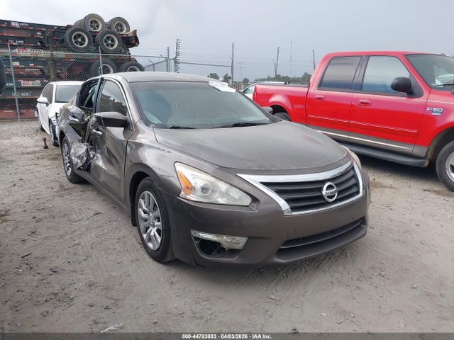 Nissan Altima 2.5 S 2015 1N4AL3AP7FC299458 Image 6