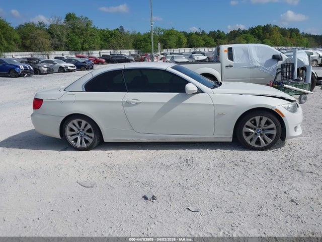 2011 Bmw 328i მანქანა იყიდება აუქციონზე, vin: WBADW3C58BE540787, აუქციონის ნომერი: 44783809