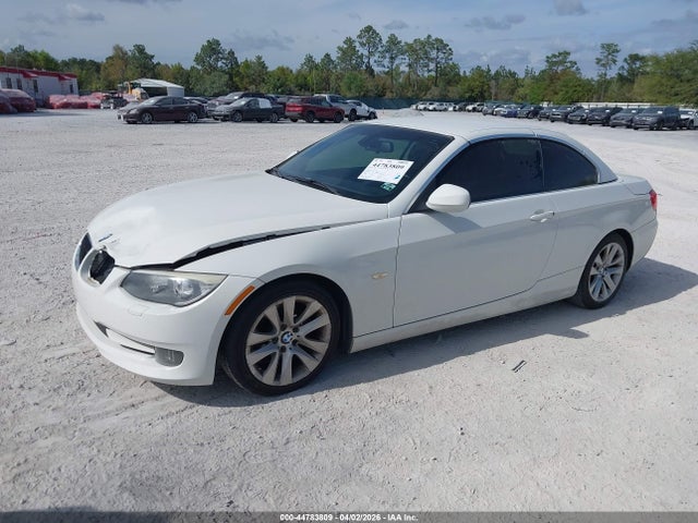 2011 Bmw 328i მანქანა იყიდება აუქციონზე, vin: WBADW3C58BE540787, აუქციონის ნომერი: 44783809