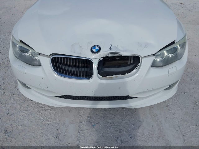 2011 Bmw 328i მანქანა იყიდება აუქციონზე, vin: WBADW3C58BE540787, აუქციონის ნომერი: 44783809