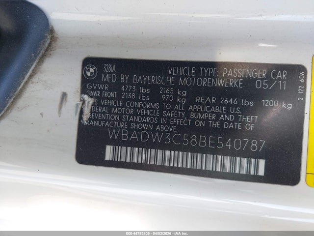 2011 Bmw 328i მანქანა იყიდება აუქციონზე, vin: WBADW3C58BE540787, აუქციონის ნომერი: 44783809