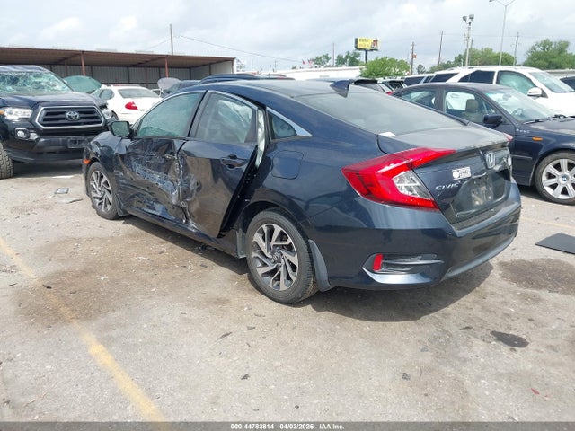 2017 Honda Civic Ex მანქანა იყიდება აუქციონზე, vin: 19XFC2F71HE053858, აუქციონის ნომერი: 44783814