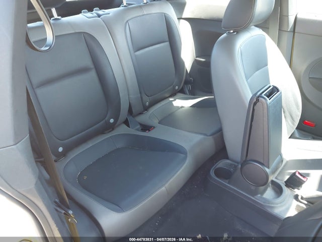 2015 VOLKSWAGEN BEETLE 3VWF17AT0FM607284 Photo 7