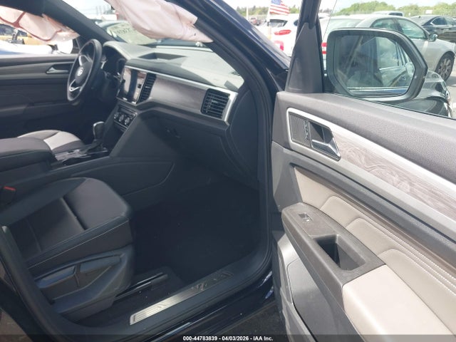 Продажа на аукционе авто 2023 Volkswagen Atlas Cross Sport 3.6l V6 Se W/technology, vin: 1V2WE2CA8PC214687, номер лота: 44783839