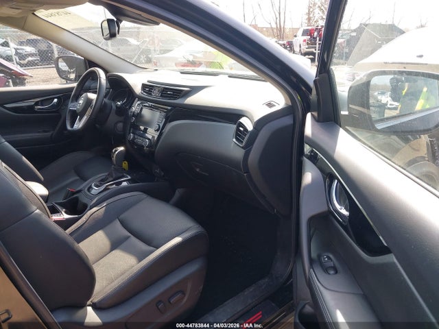 2022 NISSAN ROGUE SPORT JN1BJ1CW6NW486896 Photo 4