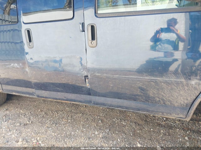2008 Chevrolet Express Ls მანქანა იყიდება აუქციონზე, vin: 1GNFG154281210653, აუქციონის ნომერი: 44783849