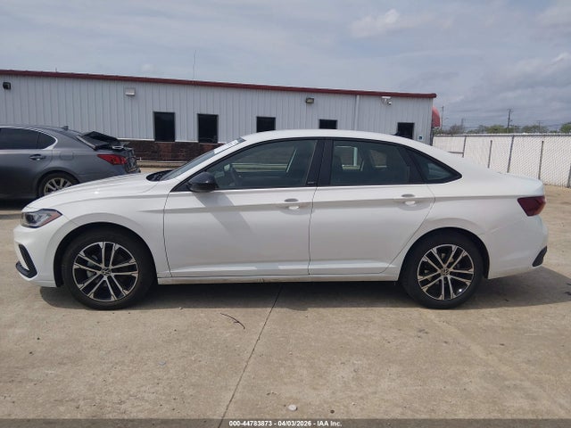 2025 Volkswagen Jetta 1.5t Sport მანქანა იყიდება აუქციონზე, vin: 3VWBX7BU1SM011132, აუქციონის ნომერი: 44783873