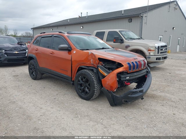 Auction sale of the 2015 Jeep Cherokee Trailhawk, vin: 1C4PJMBS7FW746789, lot number: 44783881