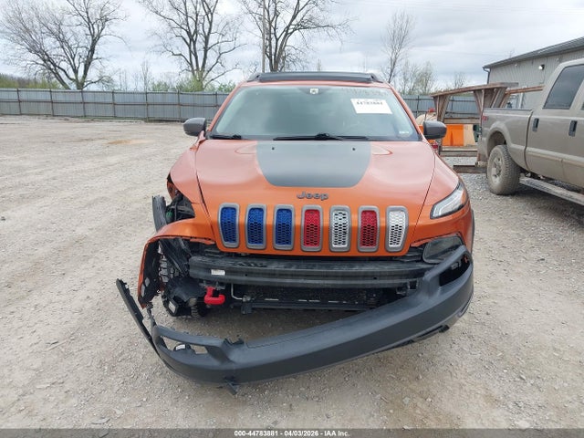 Продаж на аукціоні авто 2015 Jeep Cherokee Trailhawk, vin: 1C4PJMBS7FW746789, номер лоту: 44783881