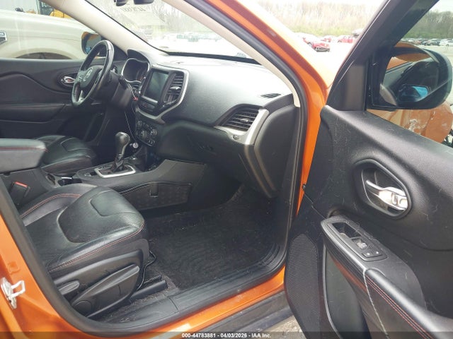 Продаж на аукціоні авто 2015 Jeep Cherokee Trailhawk, vin: 1C4PJMBS7FW746789, номер лоту: 44783881