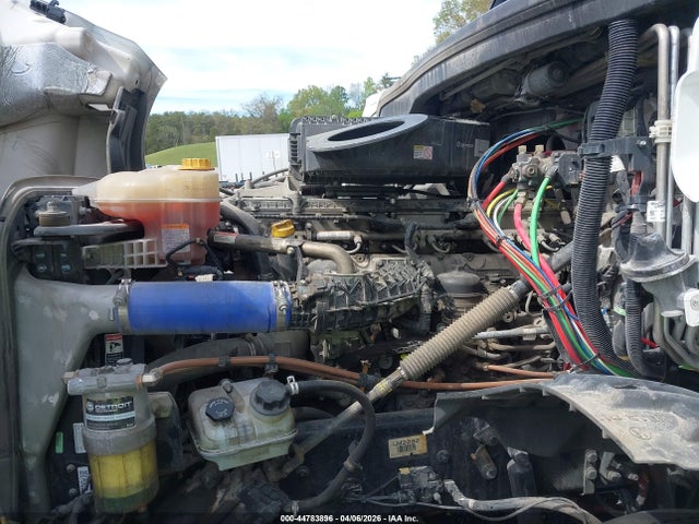 Продаж на аукціоні авто 2023 Freightliner New Cascadia 126, vin: 3AKJHHDR4PSUM2080, номер лоту: 44783896
